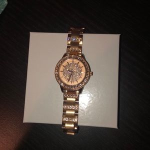 Rose gold Fossil watch